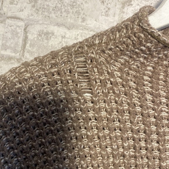 American Eagle Warm knitted‎ sweater Size Small - Picture 8 of 8